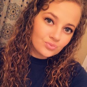 Meet your Posher, Haley